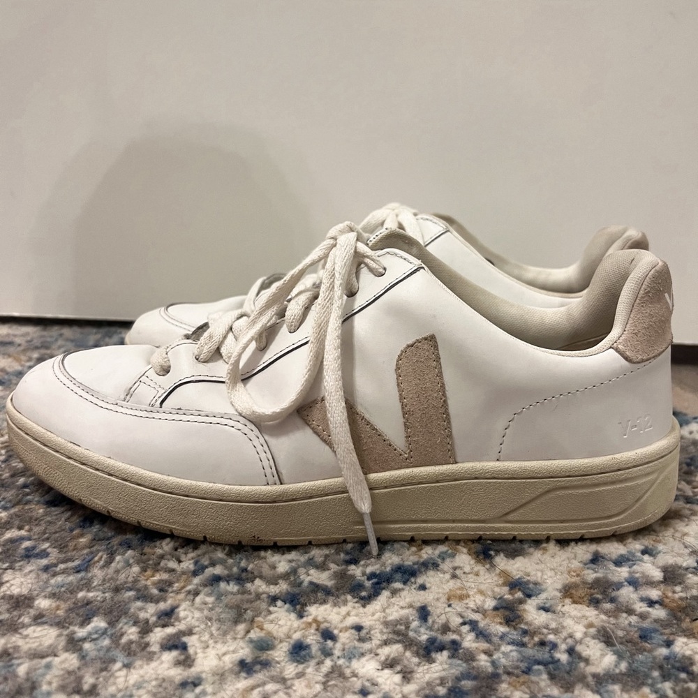Veja Sneakers